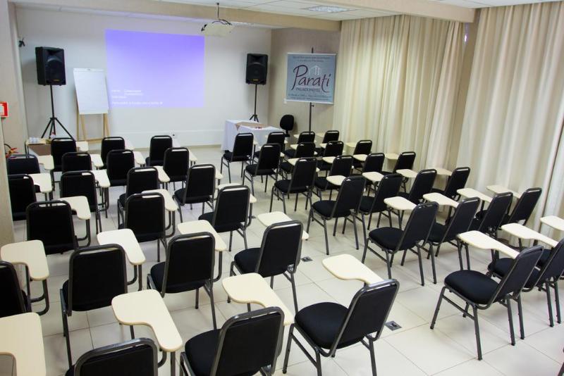 غرفة قياسية, Parati Minas