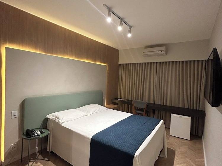 غرفة ديلوكس, Parati Minas