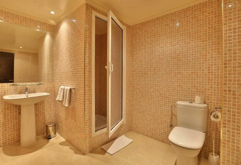 اتاق استاندارد سه نفره, Red Hotel Marrakech