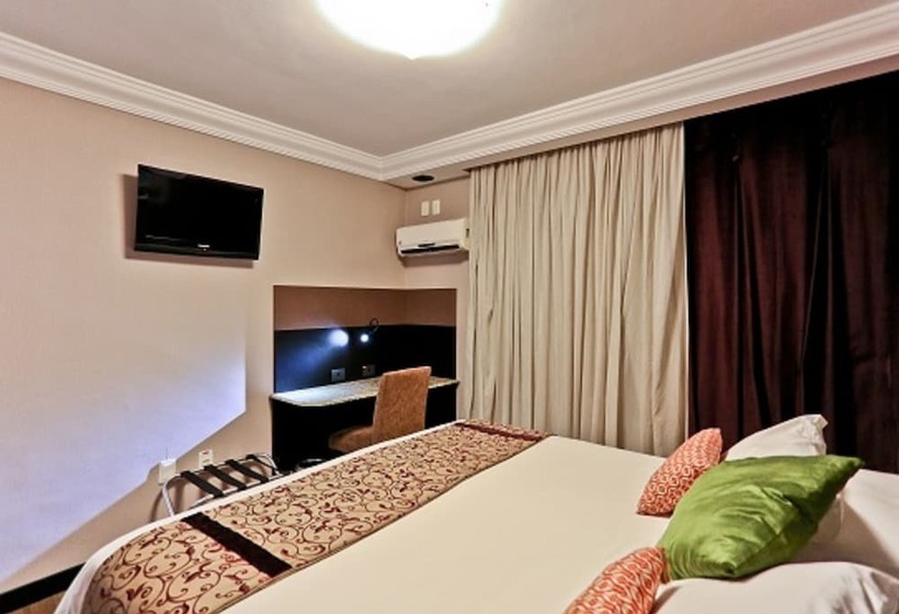 수피리어 룸, Sandri Palace