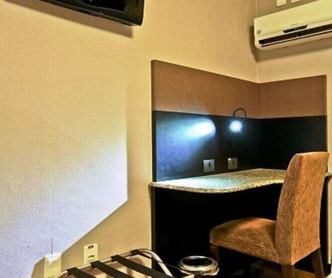 수피리어 룸, Sandri Palace