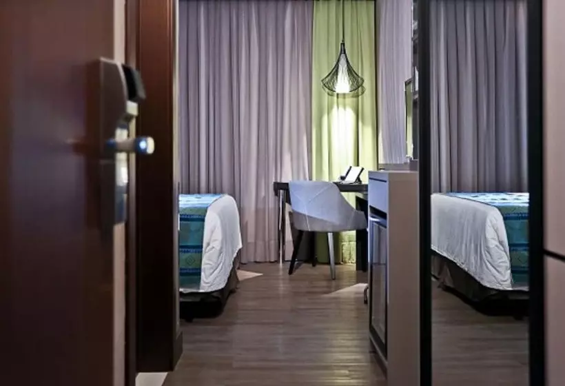 デラックスルーム, Sandri Palace