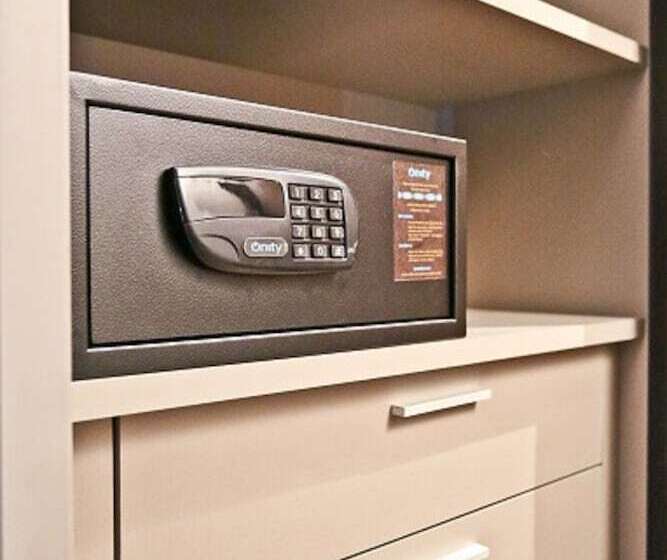 주니어 스위트, Sandri Palace