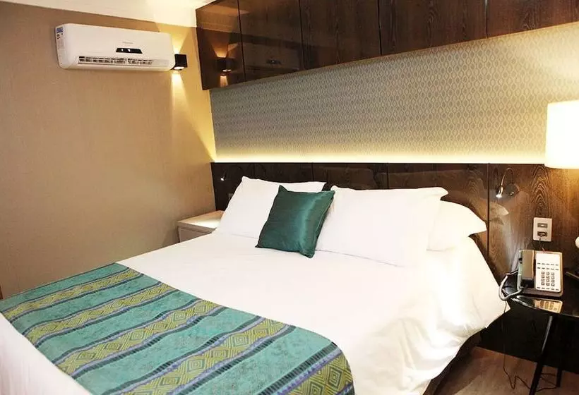 デラックスルーム, Sandri Palace