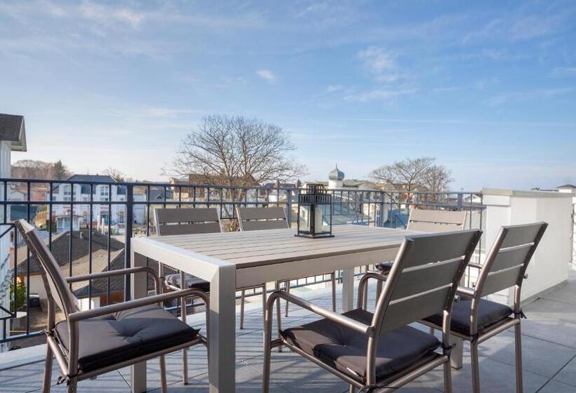 オーシャンビュースイート, Aparthotel Villa Lea