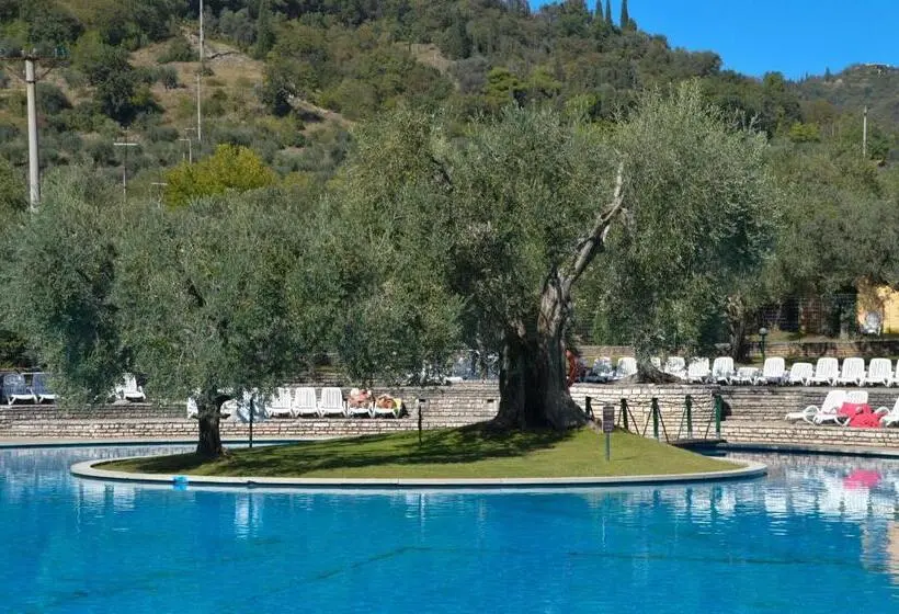 1 Bedroom Apartment Lake View, Garda Apartments In Euroresidence