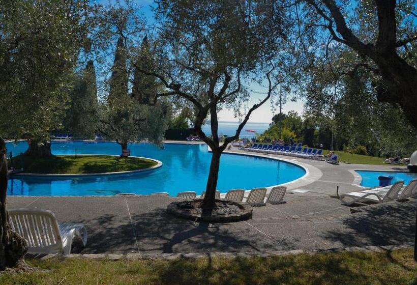 标准工作室, Garda Apartments In Euroresidence