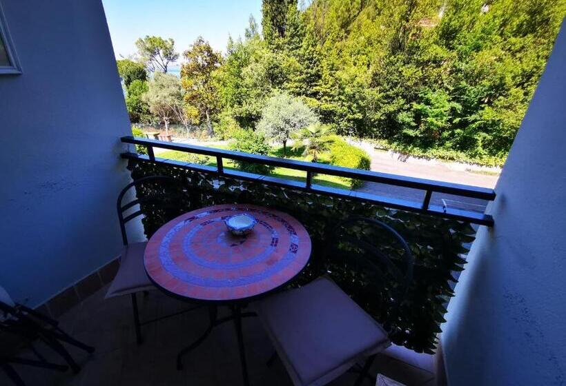 شقة غرفة واحدة, Garda Apartments In Euroresidence
