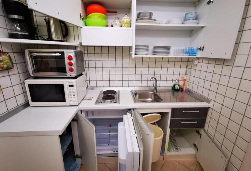 إستوديو قياسى, Garda Apartments In Euroresidence