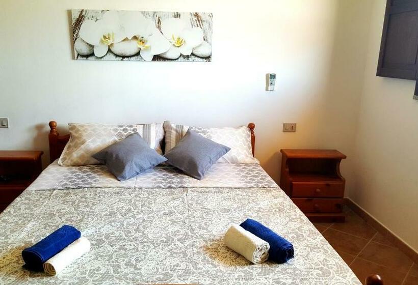 חדר סטנדרט, Su Sattisceddu