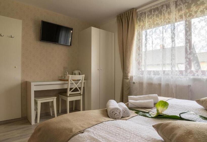 اتاق استاندارد, Apartments & Rooms Aleksandra