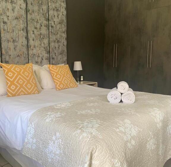 חדר סטנדרט, La Benroy