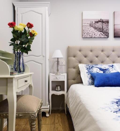 Chambre Standard, Lora Center Room