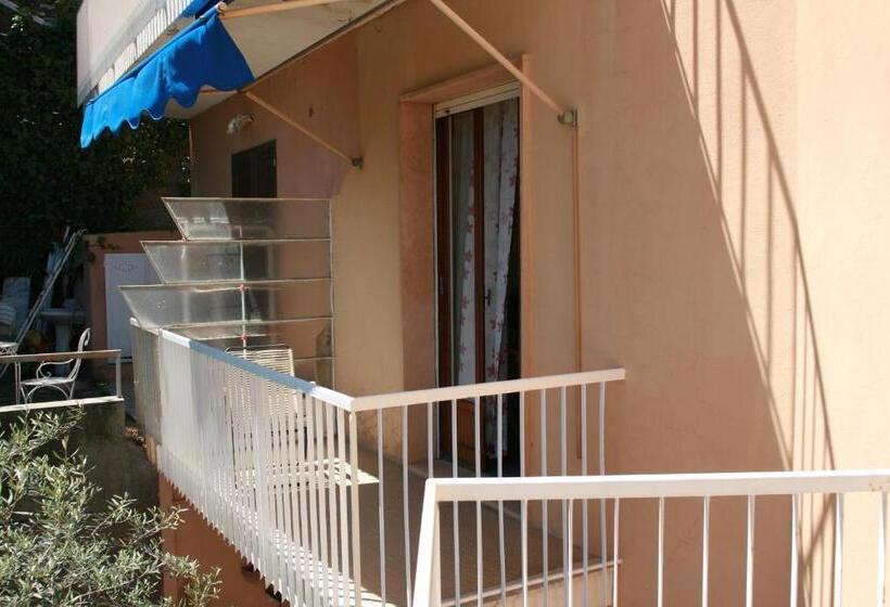 Номер Economy, Poggio Del Sole