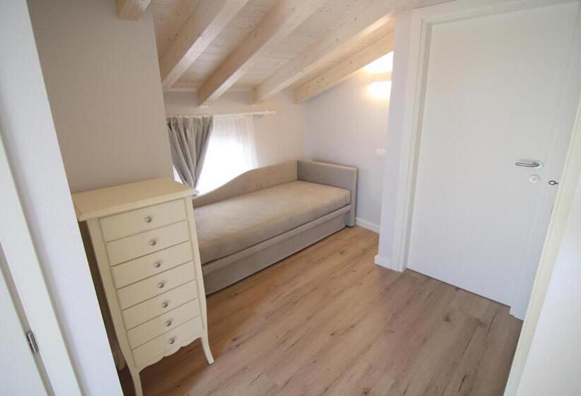 סוויטה דלוקס, Spagnoi Rooms