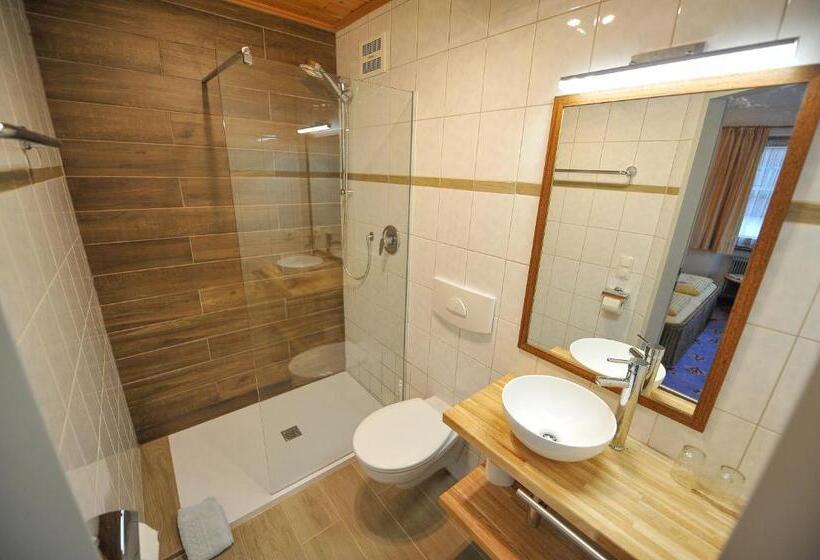 2 Bedroom Apartment with Views, Pension Grubhof