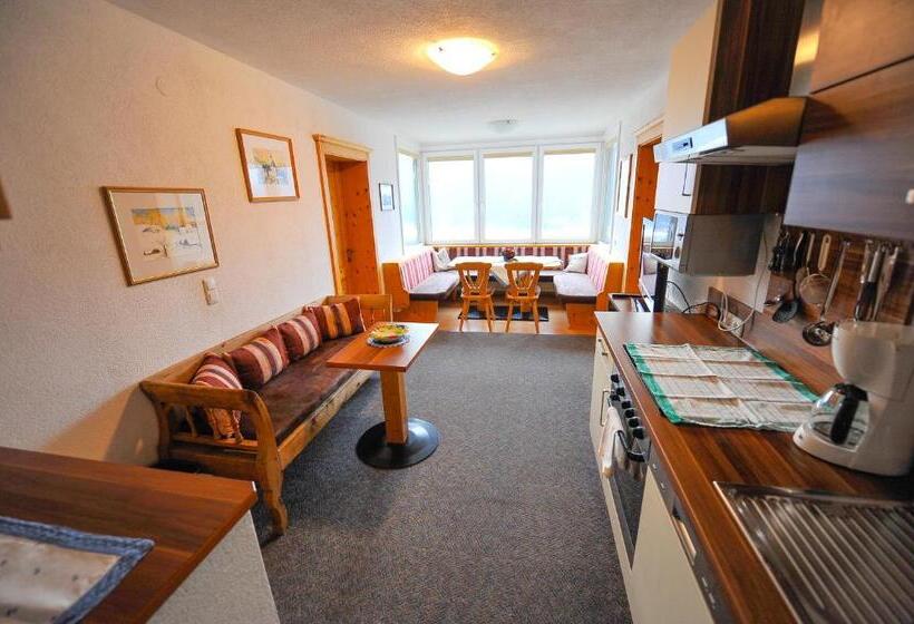 2 Bedroom Apartment with Views, Pension Grubhof