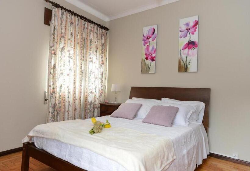 اتاق استاندارد با بالکن, Casa Das Andorinhas