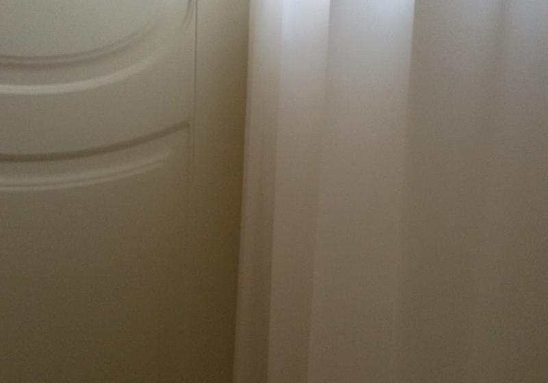 חדר דלוקס יחיד, Daphnae House