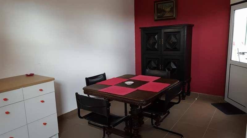 침실 1개 아파트, Ti Marquitas