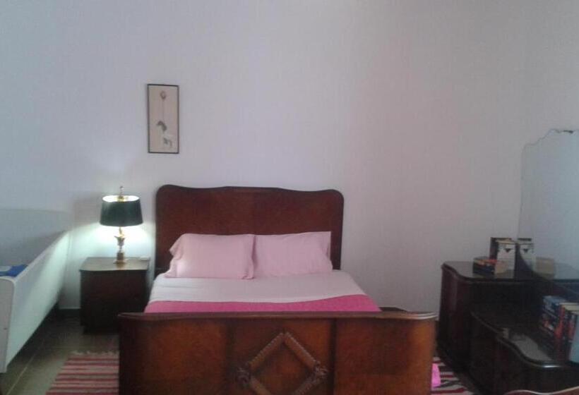 침실 3개 아파트, Ti Marquitas