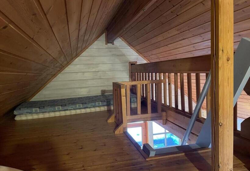 海景标准平房, Spauna