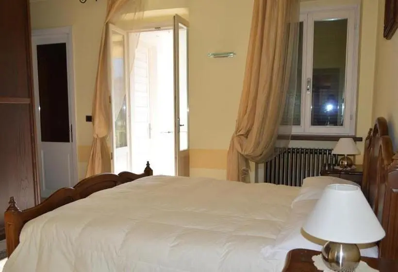 Habitació Estàndard, Il Borgo