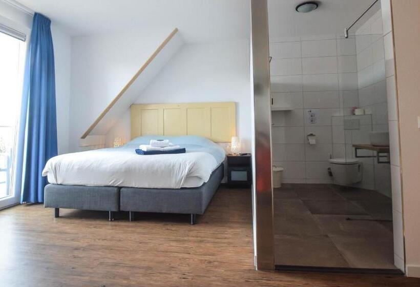 اتاق سوپریور, Table D Hôte Teune & Janna