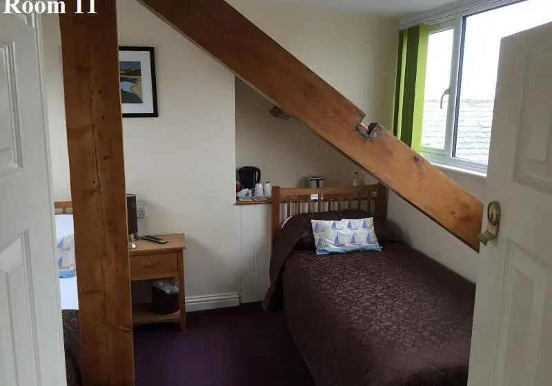エコノミールーム, The Arches Guest House