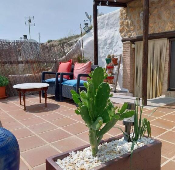 Номер Стандартный с Видом, The Cave Of Dreams