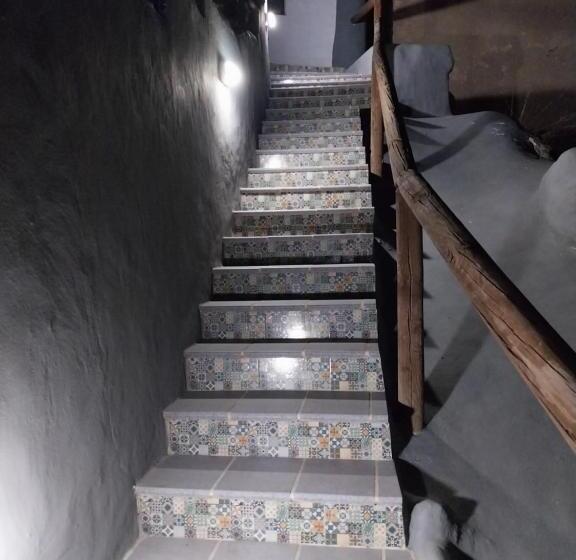 Номер Стандартный с Видом, The Cave Of Dreams