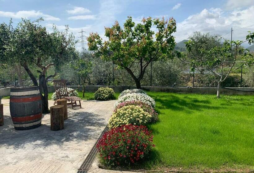 1 Sovrums Lägenhet med Terass, Villa Marco Aurelio