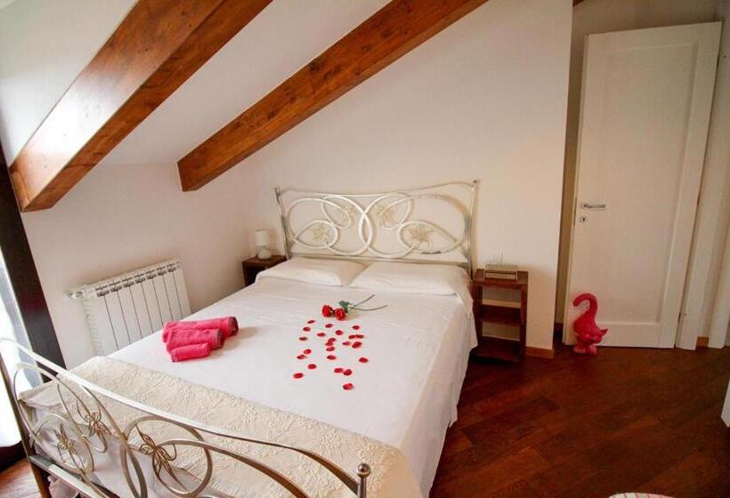 1 Sovrums Lägenhet med Terass, Villa Marco Aurelio