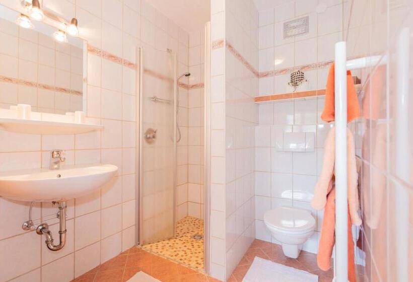 침실 1개 아파트, Frühstückspension Müllergut