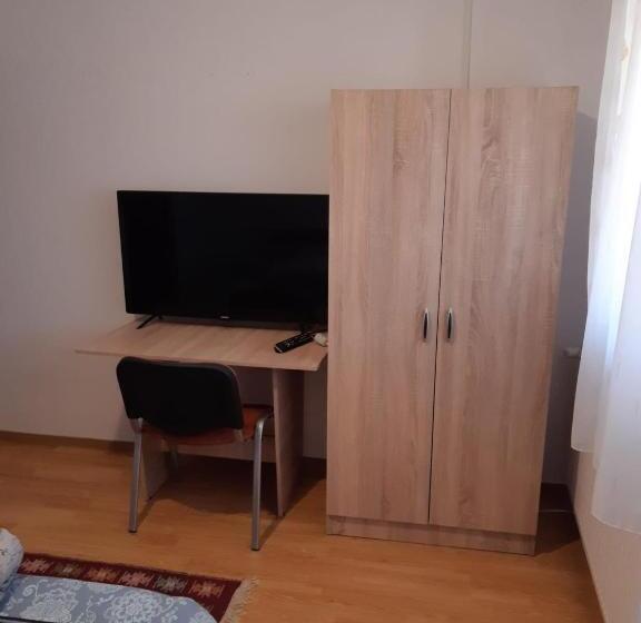 Quarto standard, Casa Dorina