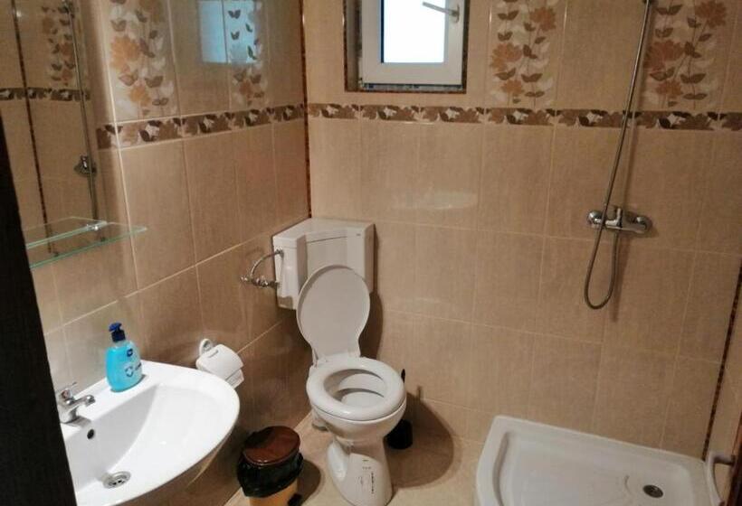 Quarto standard, Casa Dorina