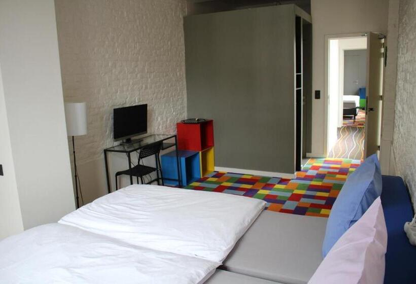 חדר סטנדרט, Funkey