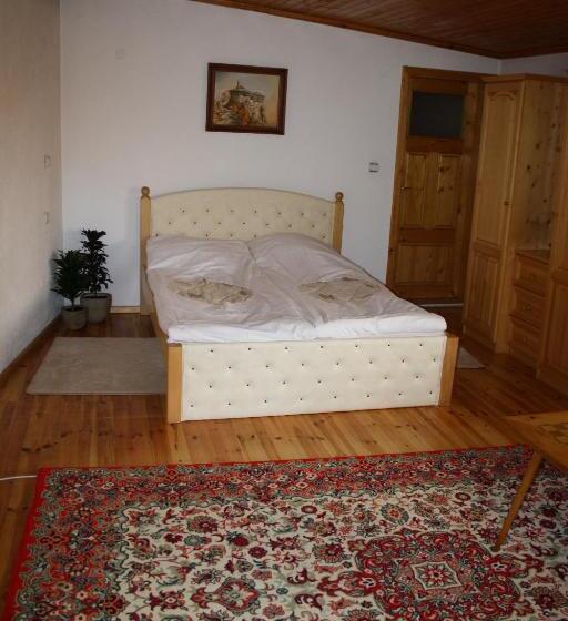 اتاق لوکس, Grancharova Guest House