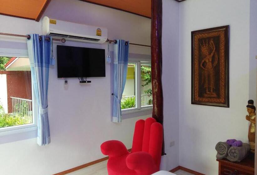 Escritório Deluxe, Rerawadi Resort