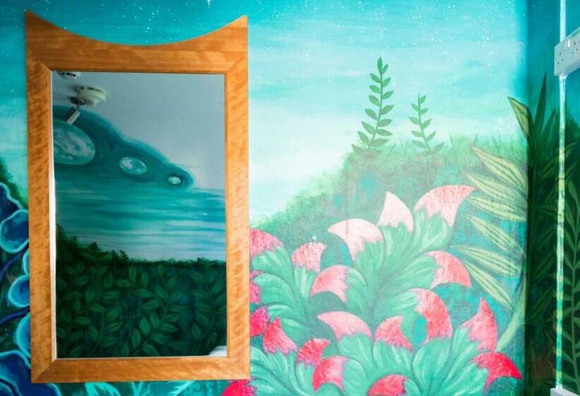 스탠다드 룸, The Full Moon Backpackers