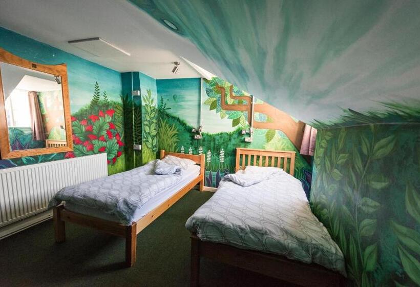 Quarto Estandar Banheiro Compartilhado, The Full Moon Backpackers