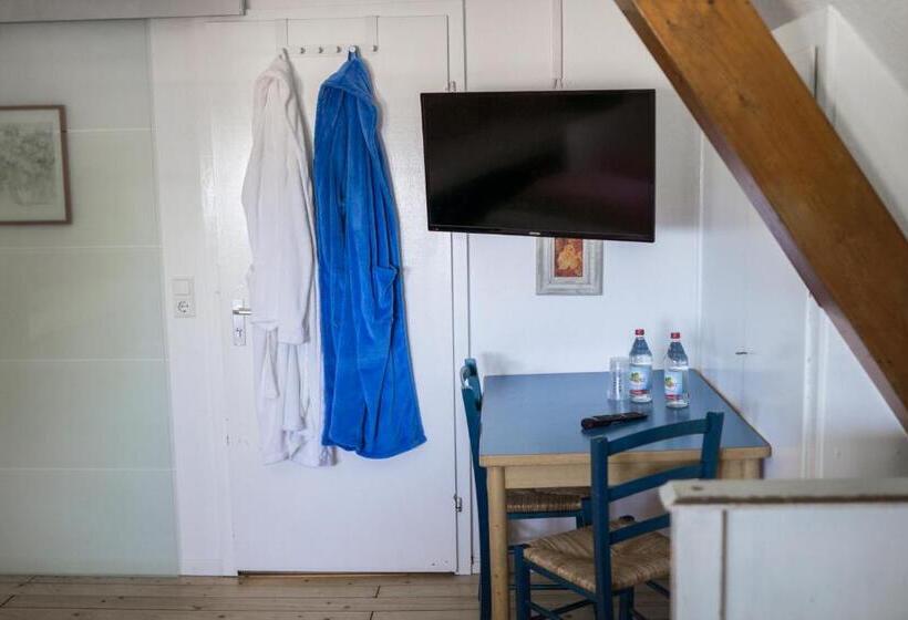 غرفة كلاسيكية رباعية, Zur Grossen Tanne