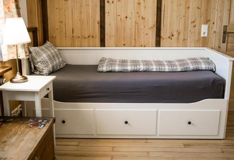 غرفة قياسية رباعية حمام مشترك, Zur Grossen Tanne