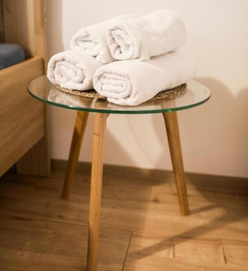 غرفة قياسية حمام مشترك, Zur Grossen Tanne