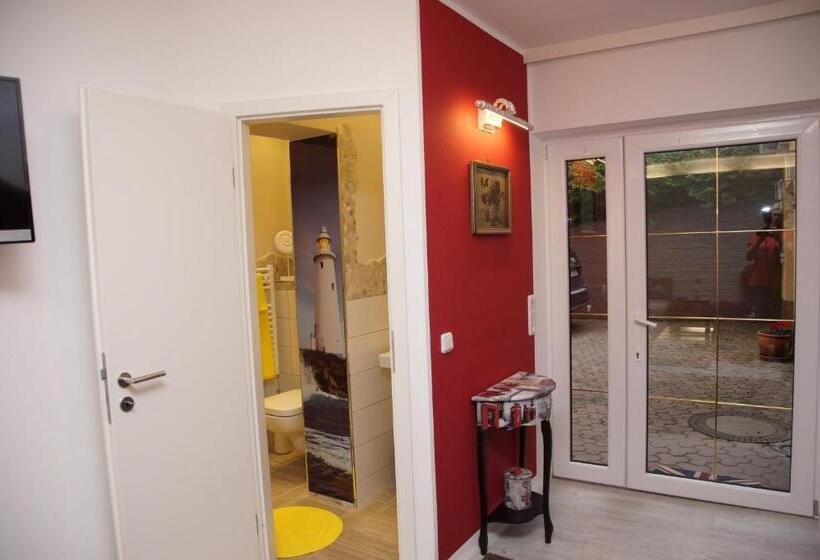 غرفة قياسية فردية لذوى الإحتياجات الخاصة, Gästehaus Köhler