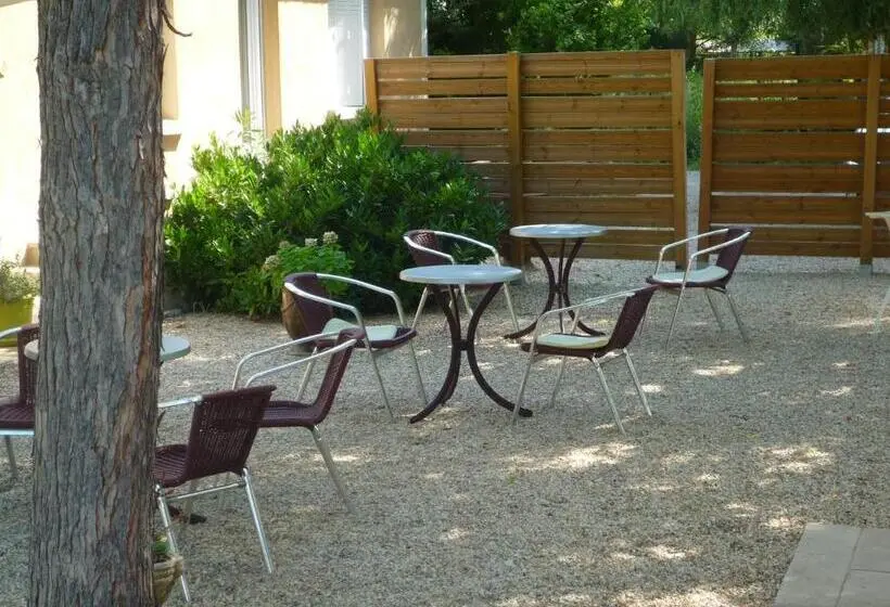 スタンダードルーム, L Atelier Des Coudelières