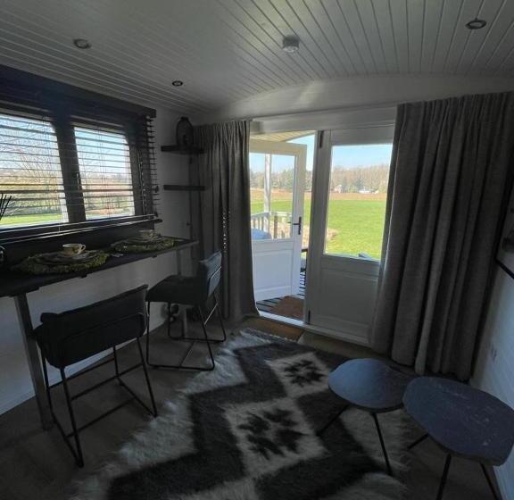 Студио Стандарт Вид на Сад, Le Vert Logis