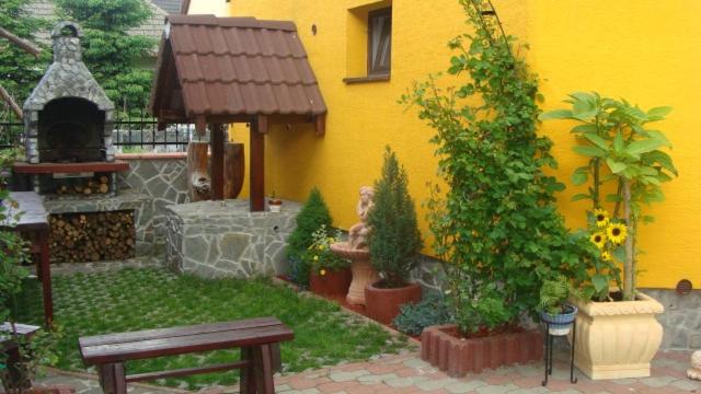 패밀리 주니어 스위트, Privát U Zdenky