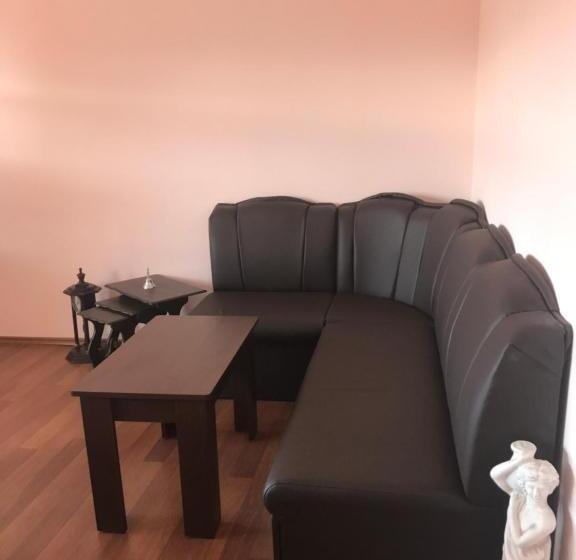 Апартаменты Deluxe 1 Спальня, Valevitsata Guesthouse