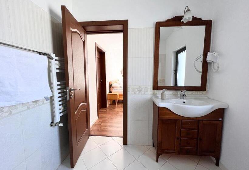 Номер Стандарт с Балконом, Villa Nova